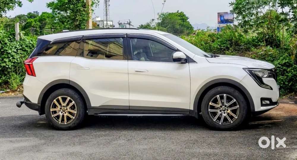 Mahindra XUV700 2.2 AX 7 Diesel MT Str, 2023, Diesel