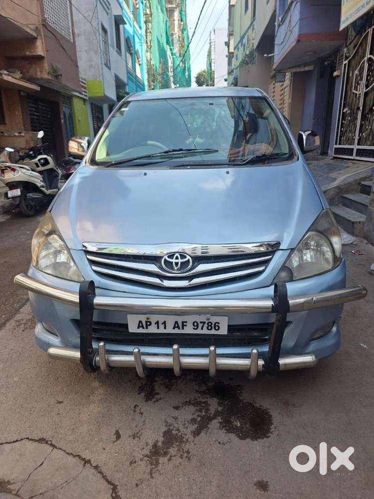 Toyota Innova Diesel 2020