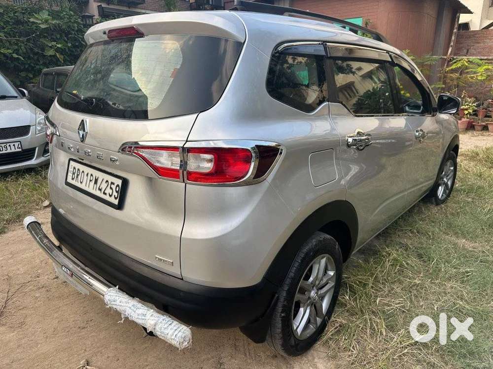 Renault Triber Rxz, 2021, Petrol
