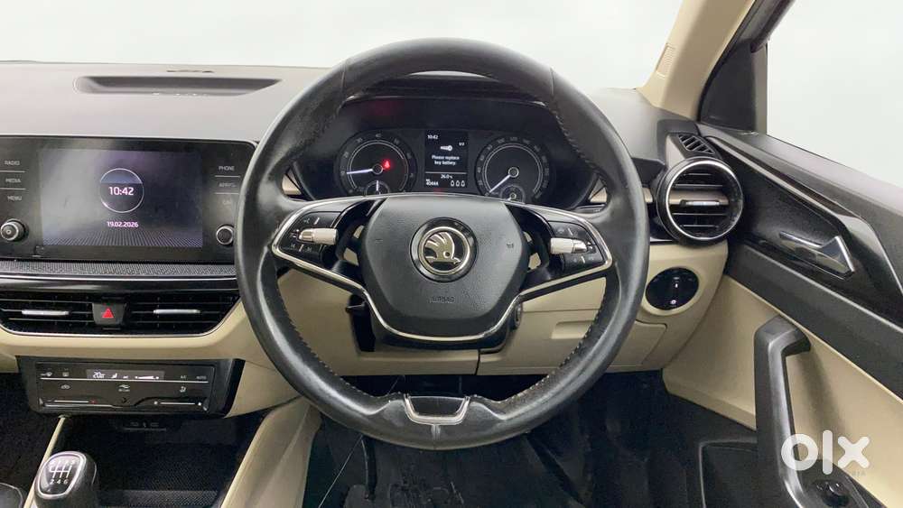 Skoda Slavia 1.0 Ambition Tsi At, 2023, Petrol