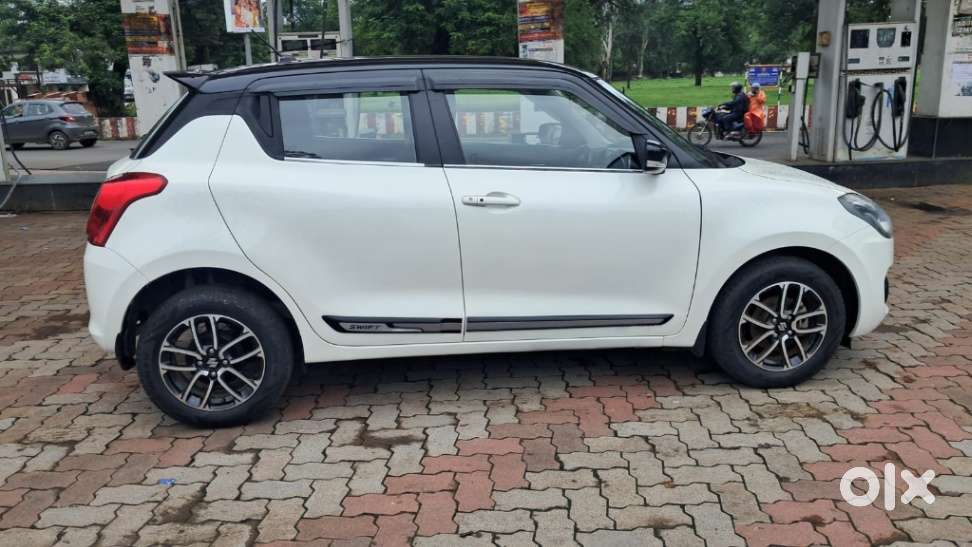 Maruti Suzuki Swift Amt Zxi Plus, 2021, Petrol