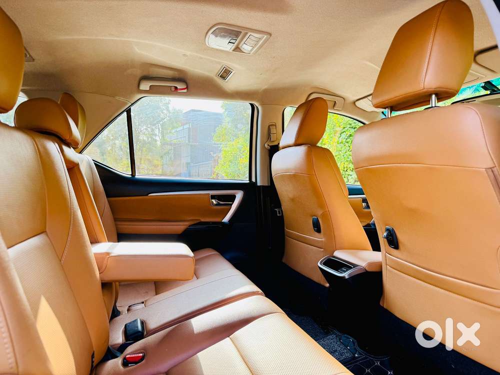 Toyota Fortuner Legender 4x2 At 2.8, 2023, Diesel