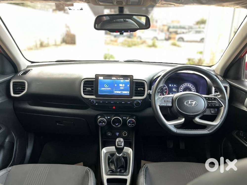 Hyundai Venue 1.0 Sx (o) Turbo Imt, 2020