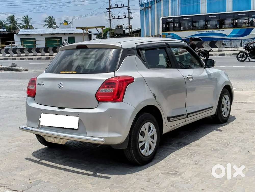 Maruti Suzuki Swift 2022 Petrol 130000 Km Driven