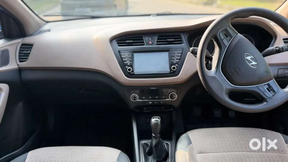 Hyundai Elite I20 Asta Option, 2017, Petrol