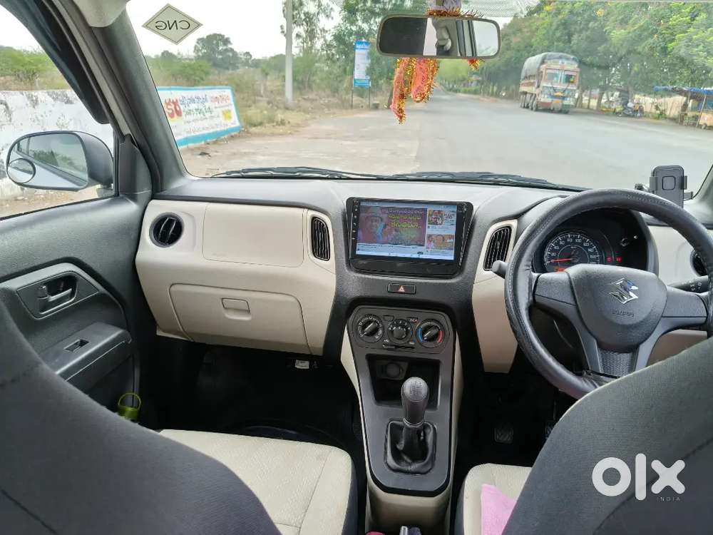 Maruti Suzuki Victoris 2026 Cng & Hybrids 15200 Km Driven