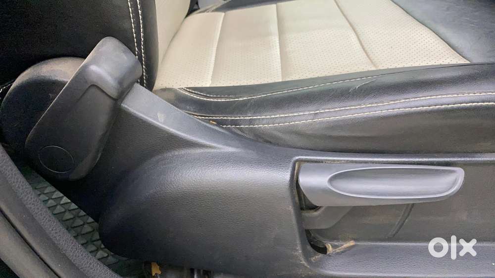 Volkswagen Vento 1.0 Highline Plus At, 2022, Petrol