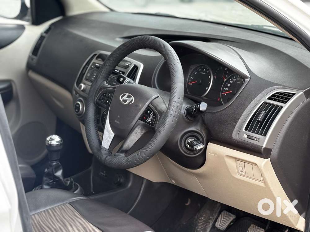 Hyundai I20 Sportz 1.2 Bs-iv, 2012, Petrol