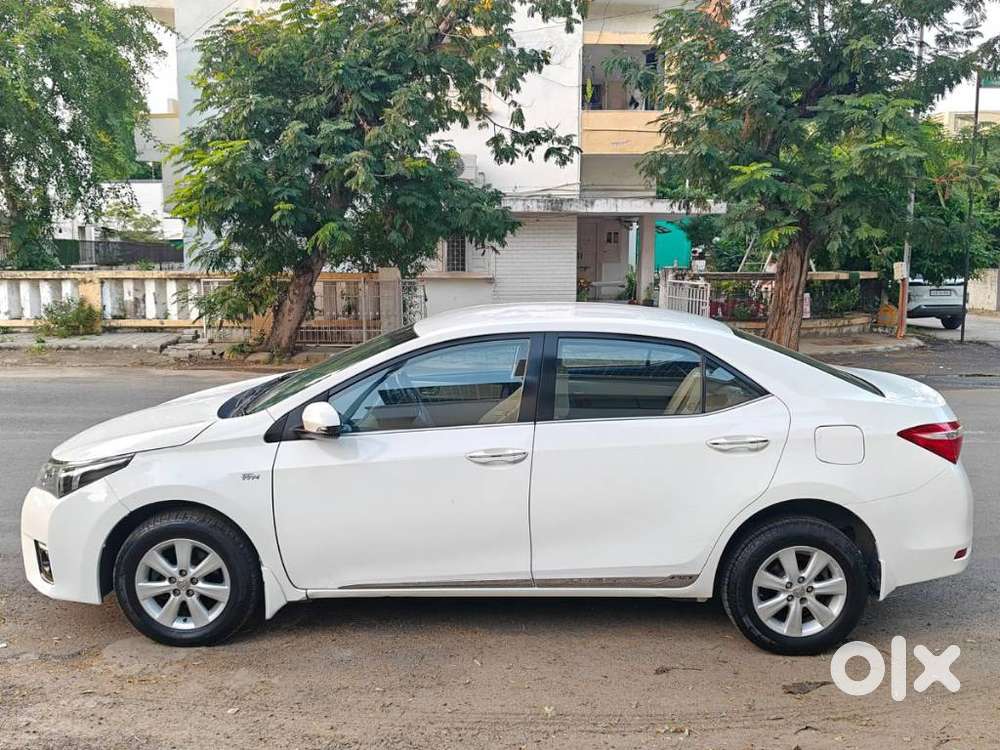Toyota Corolla Altis 2013-2017 G Mt, 2015, Petrol