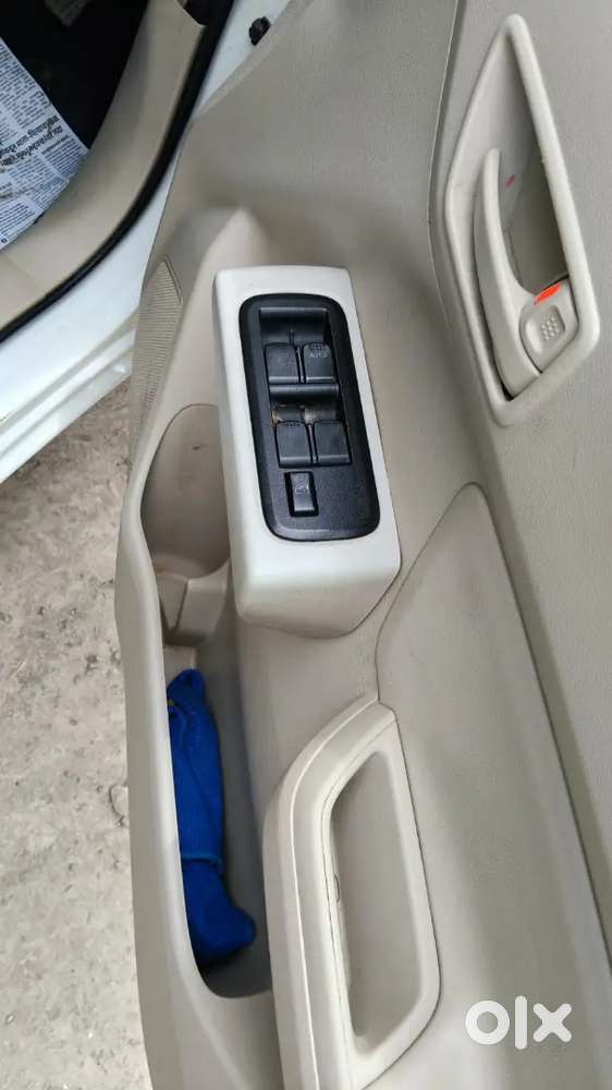 Maruti Suzuki Dzire 2023 Cng & Hybrids 70000 Km Driven