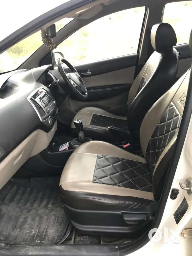 Hyundai I20 2013 Diesel 105000 Km Driven