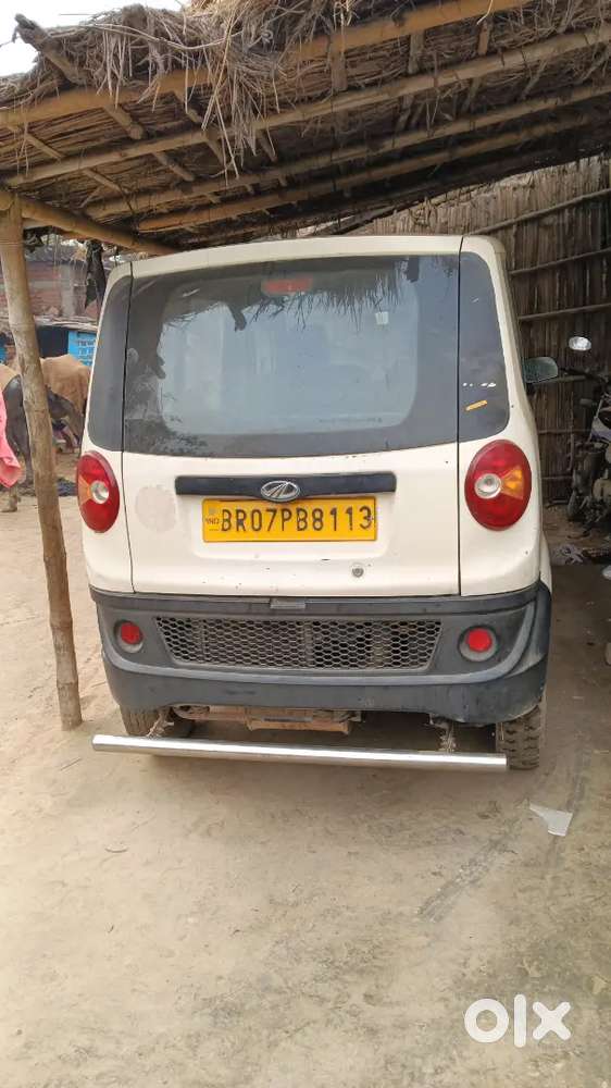 Mahindra Jeeto Mini Van