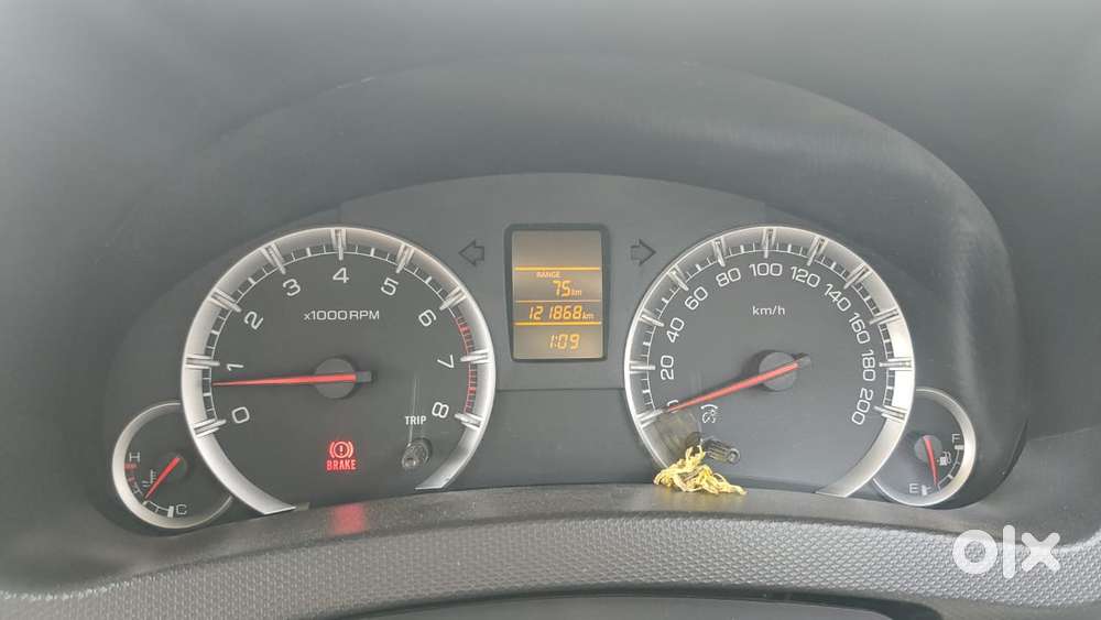Maruti Suzuki Swift Vxi Optional, 2014, Petrol