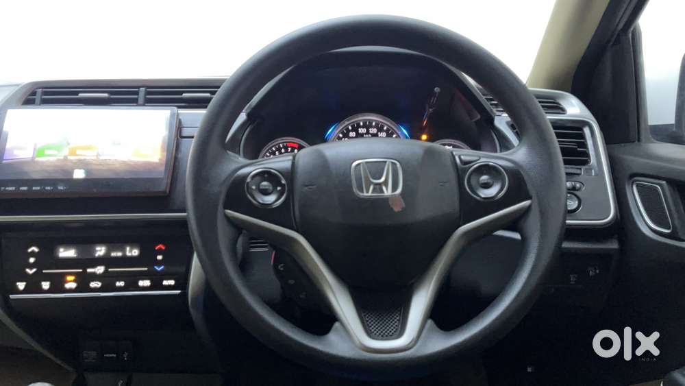 Honda City I-vtec V, 2018, Petrol
