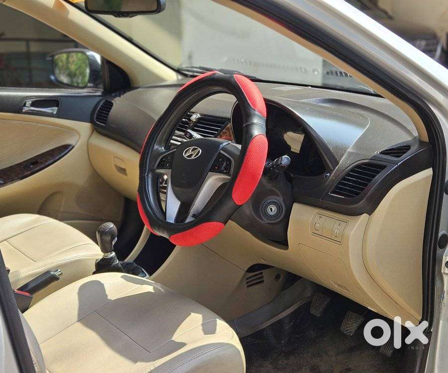 Hyundai Verna Fluidic 1.6 Crdi Sx Opt, 2012, Diesel