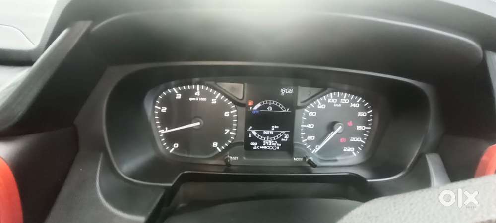 Tata Punch Camo Adventure Mt, 2021, Petrol
