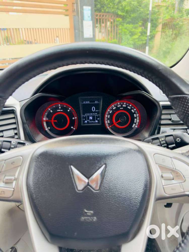 Mahindra Xuv300 W8 Option Diesel, 2023, Diesel