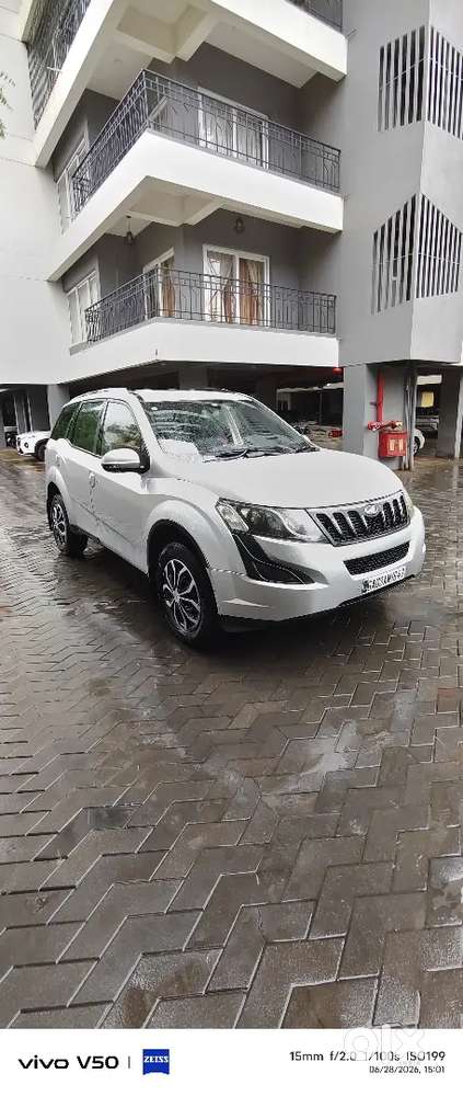 Mahindra Xuv500 W6 Diesel Year 2015 Sept.type 2