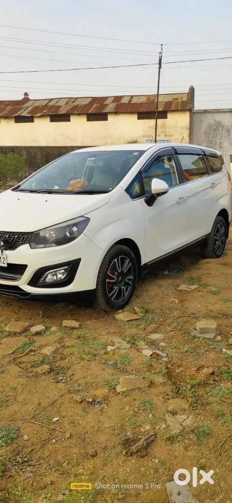 Mahindra Marazzo 2018 Diesel 154000km Driven Top Model Cruise Control
