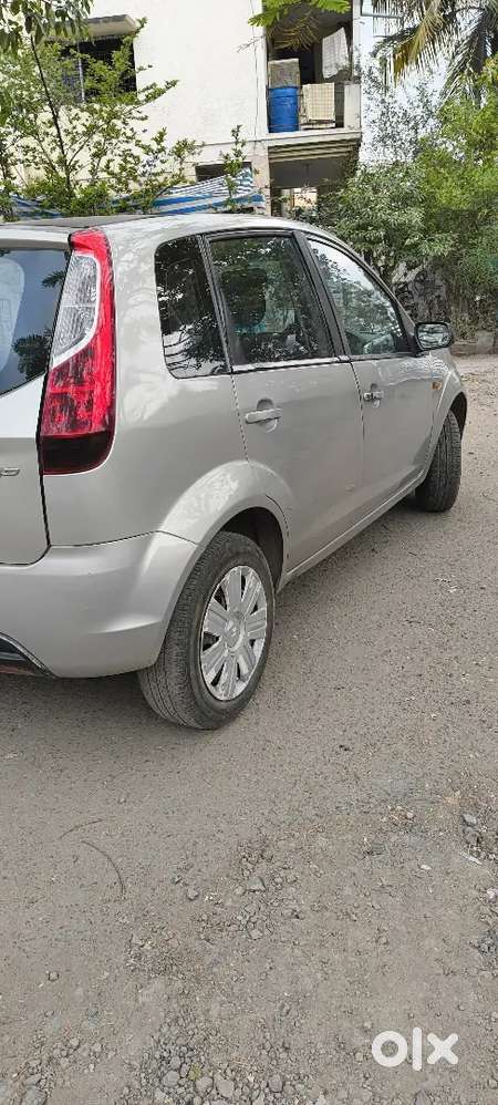 Ford Figo 2010 Petrol 49000 Km Driven
