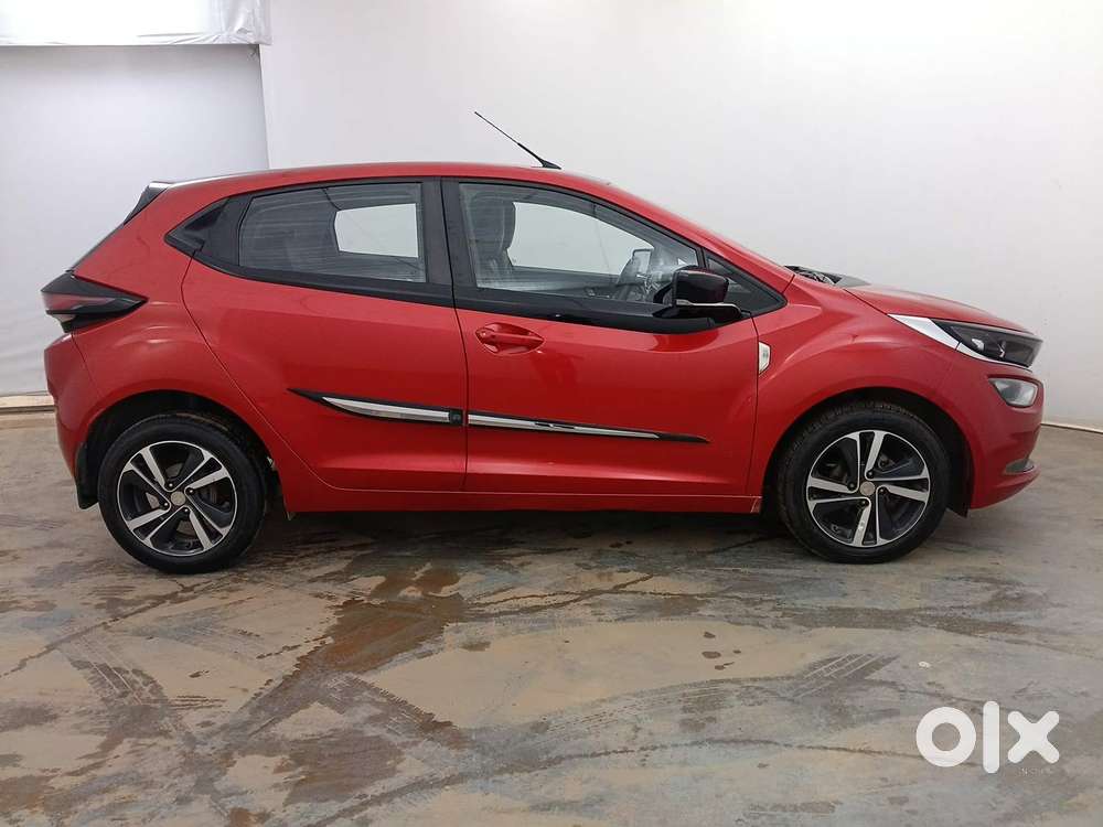 Tata Altroz Xz, 2020, Petrol