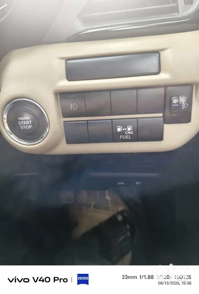 Toyota Glanza 2023 Drives