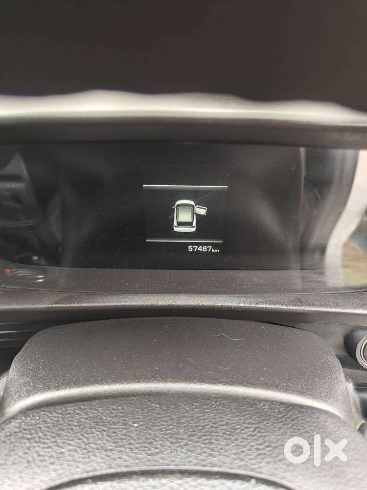 Hyundai New I20 1.2 Asta (o) Ivt, 2023, Petrol