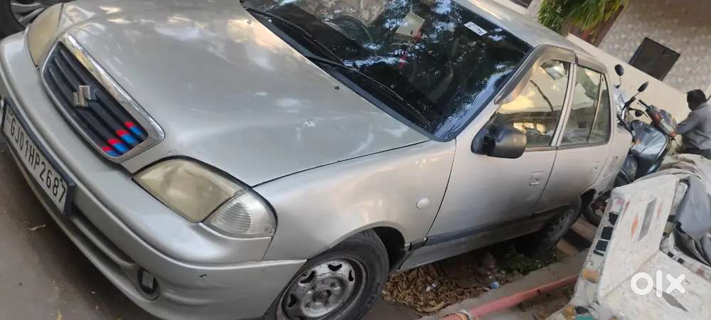 Maruti Suzuki Esteem Type 3.