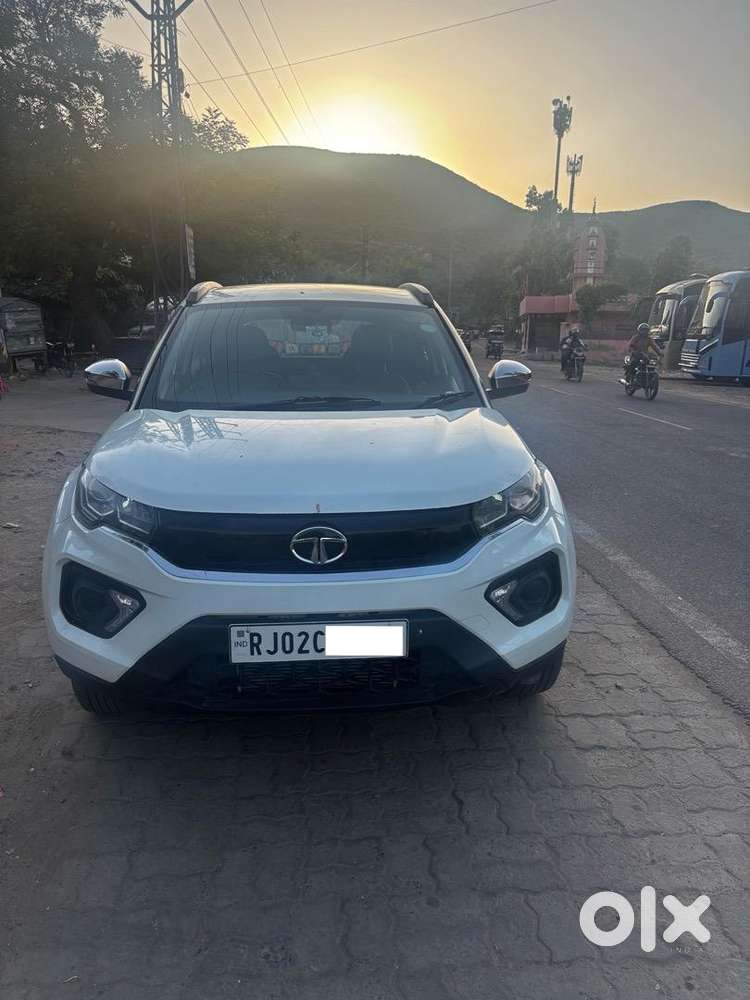 Tata Nexon Petrol Oct 2022  Single Owner  Well Maintained  Upgraded