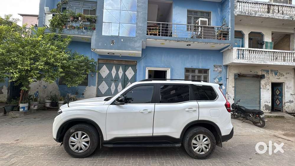 Mahindra Scorpio-n Petrol 2025