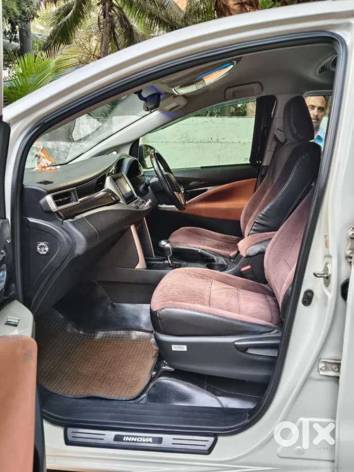 Toyota Innova Crysta 2.8 Zx At 7 Seater, 2018, Diesel