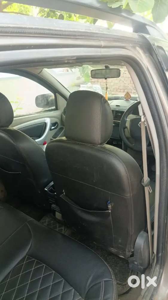 Nissan Treano