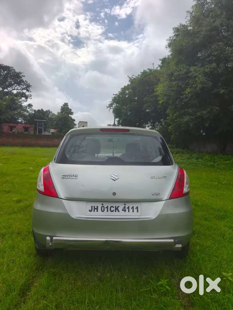 Maruti Suzuki Swift Vxi, 2017, Petrol