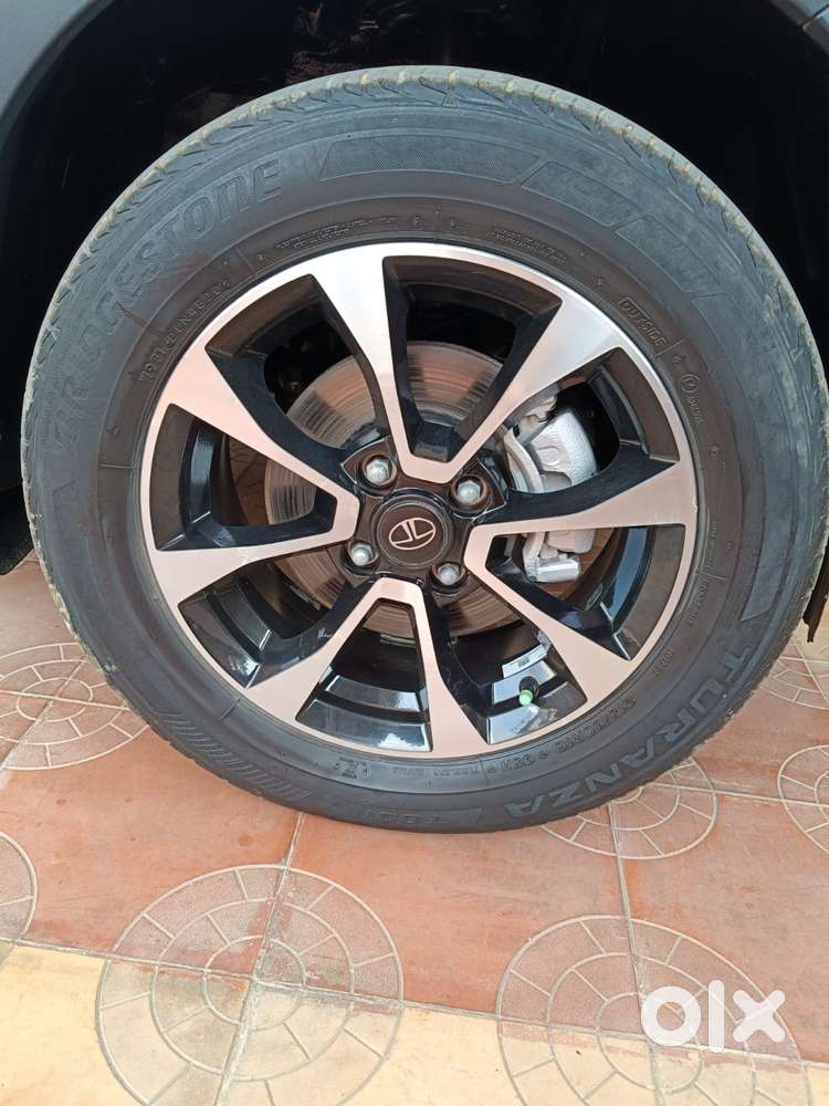 Tata Nexon 1.5 Revotorq Xz Plus Premium, 2020, Petrol