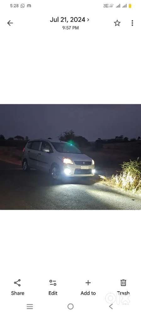 Maruti Suzuki Ertiga Lxi 2013 Cng