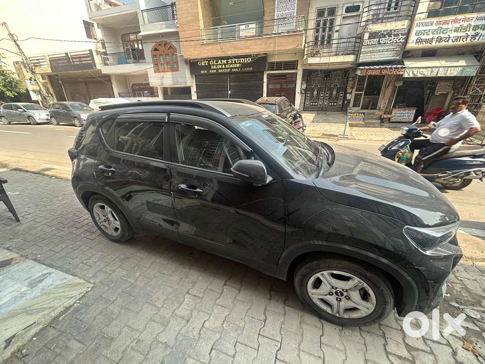 Kia Sonet Petrol 2023