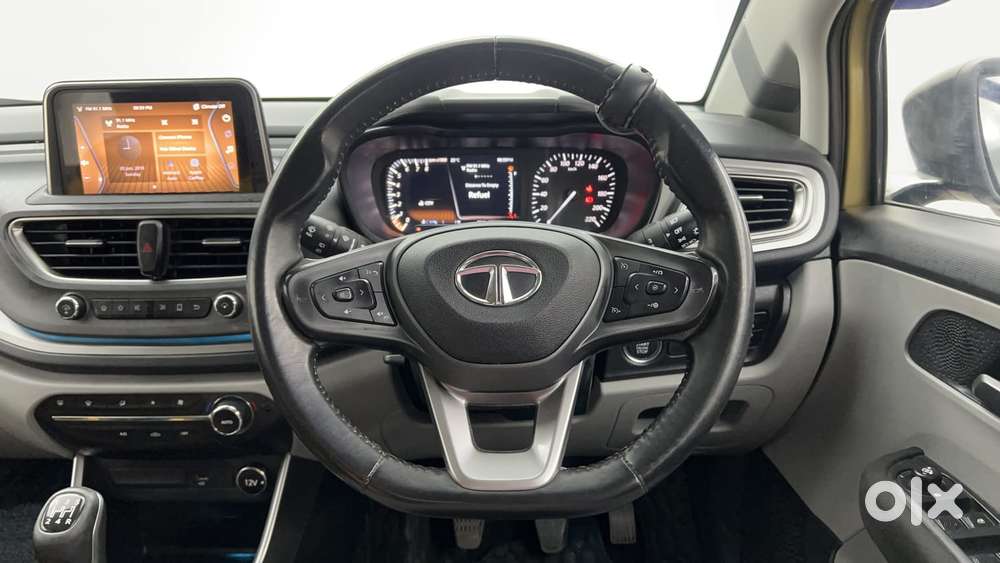Tata Altroz Xz, 2020, Petrol