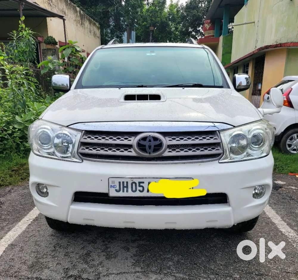 Toyota Fortuner 3.0 4x4 Manual, 2012, Diesel