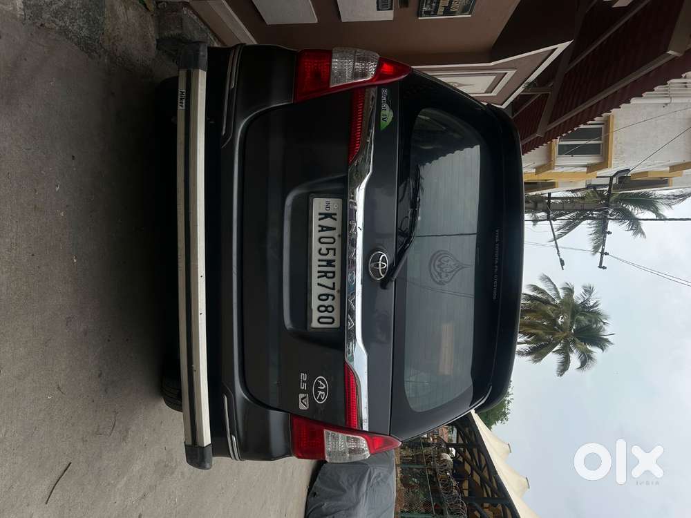 Toyota Innova 2015 Model
