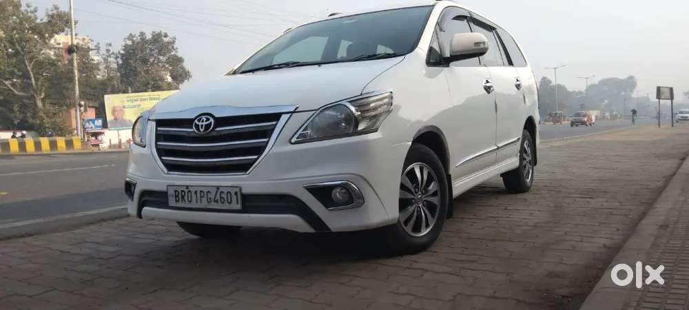 Toyota Innova 2015 Diesel 194000 Km Driven
