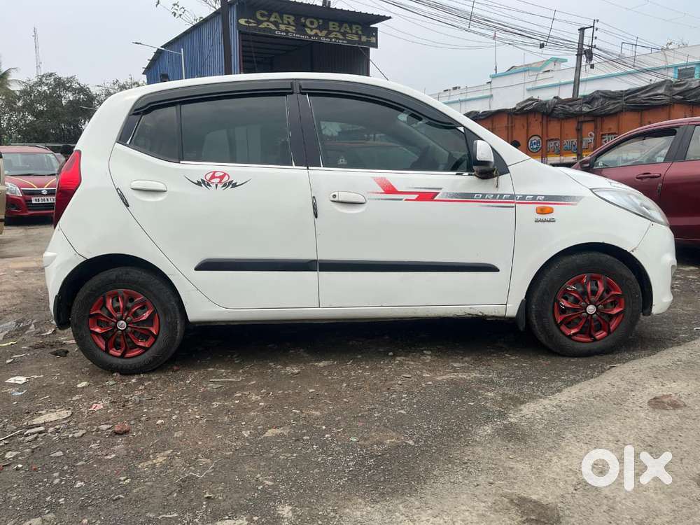 Hyundai I10 Sportz, 2014