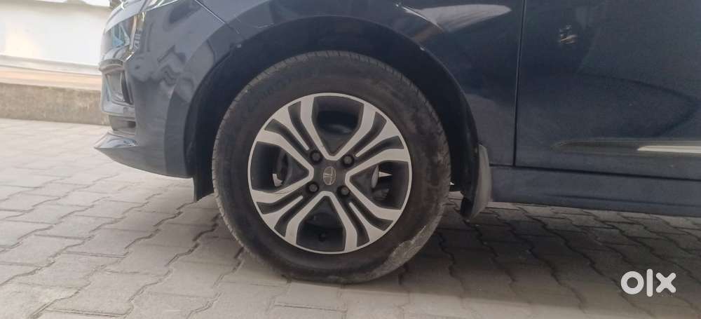 Tata Tiago 1.2 Revotron Xt (o), 2023, Petrol