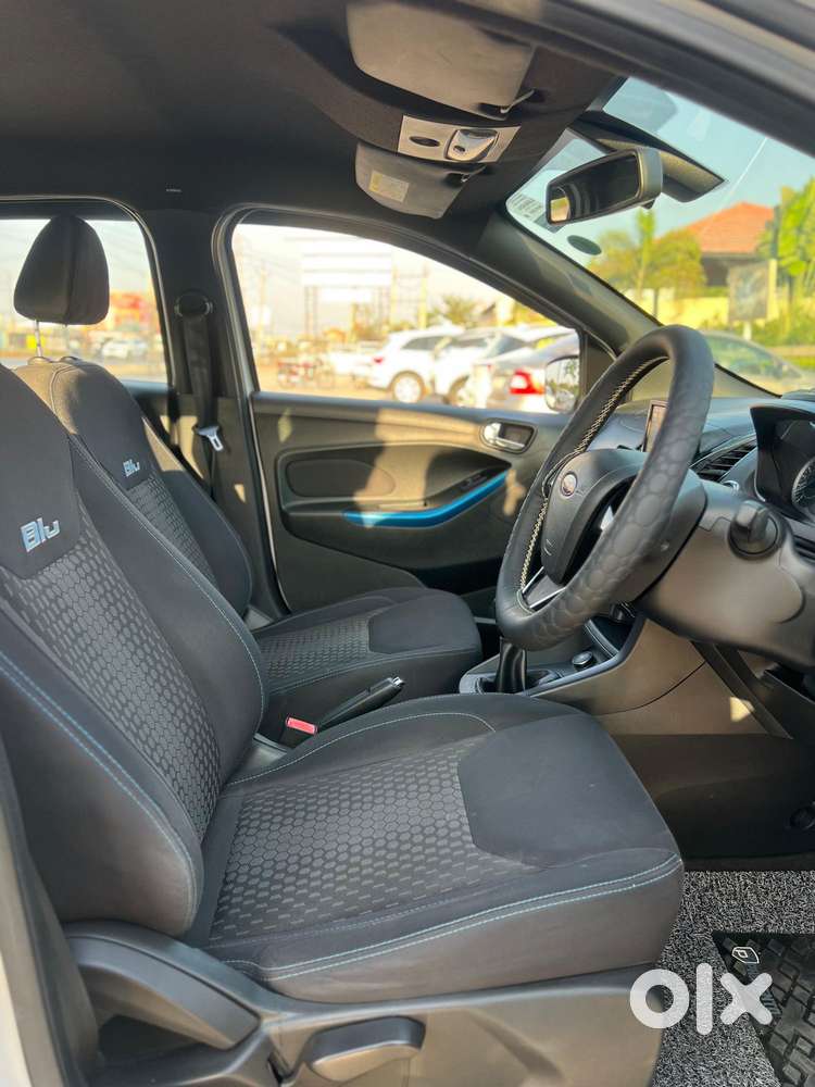 Ford Figo 2012-2015 Petrol Titanium, 2020, Petrol