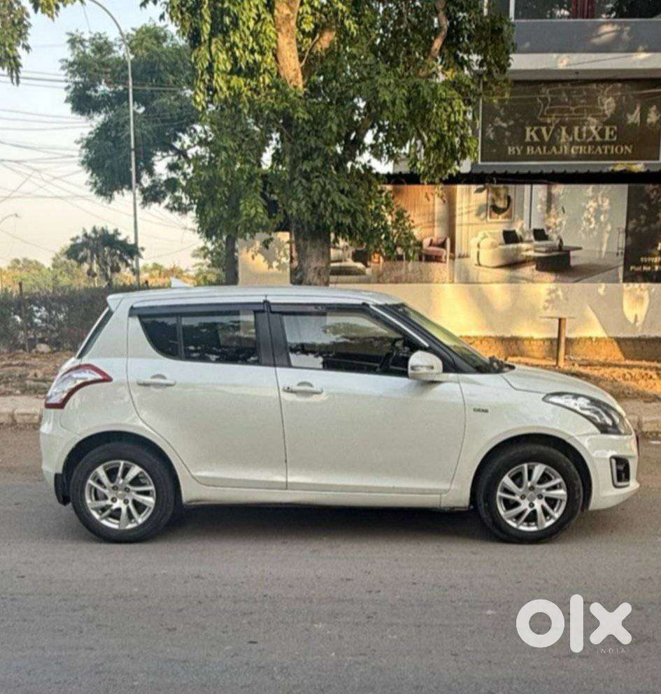 Maruti Suzuki Swift Zdi Plus, 2013, Diesel