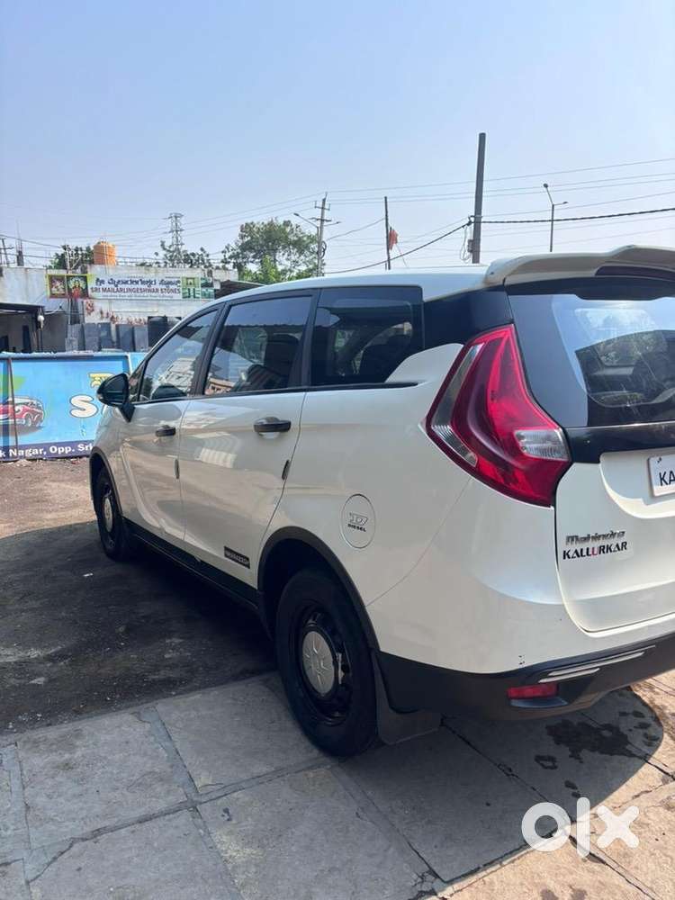 Mahindra Marazzo M2 2019 Diesel 7str   Well Maintained