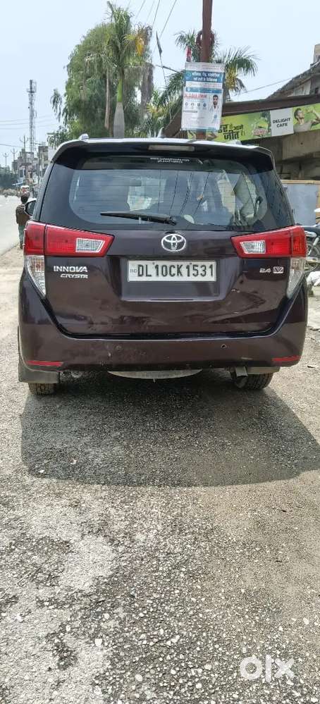 Toyota Innova Hycross Hybrid 2017