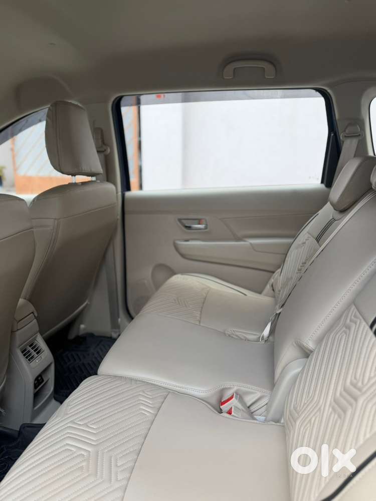 Maruti Suzuki Ertiga Petrol 2016