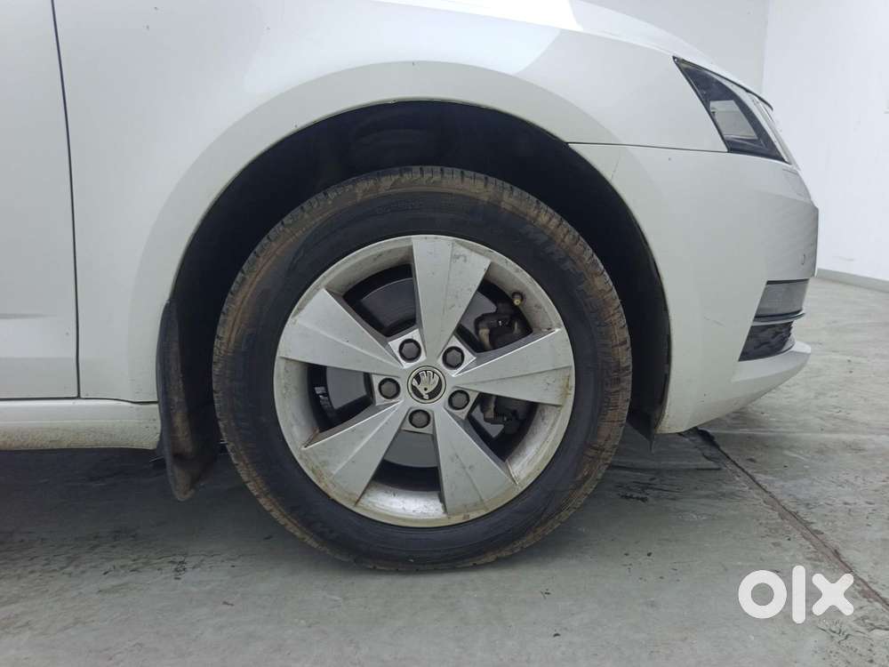 Skoda Octavia 1.8 Tsi Style At, 2018, Petrol