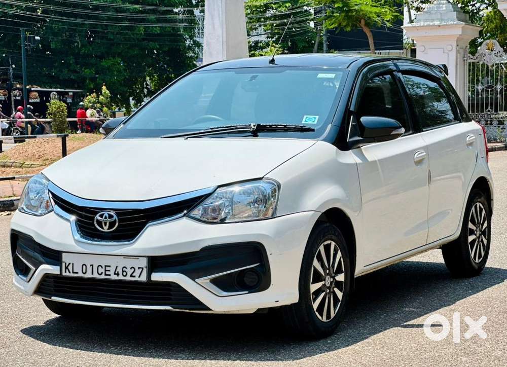 2018 Toyota Etios Liva Diesel V Dual Tone
