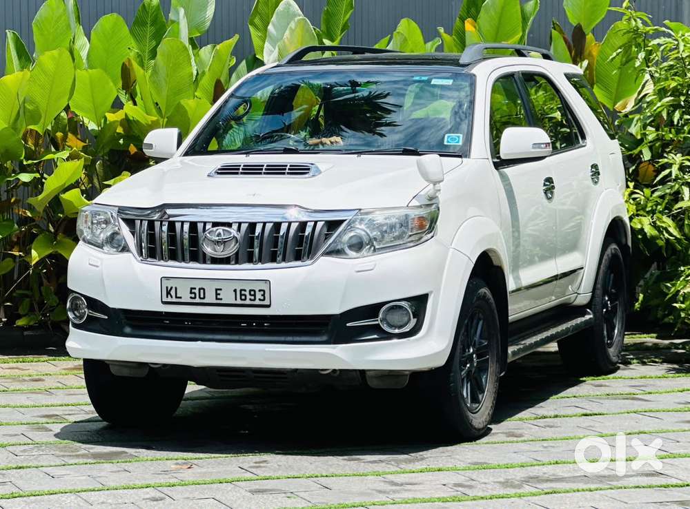 Toyota Fortuner 3.0 4x2 Automatic, 2015, Diesel